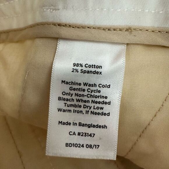 Talbots White Bermuda Shorts Size 10P - Picture 5 of 5